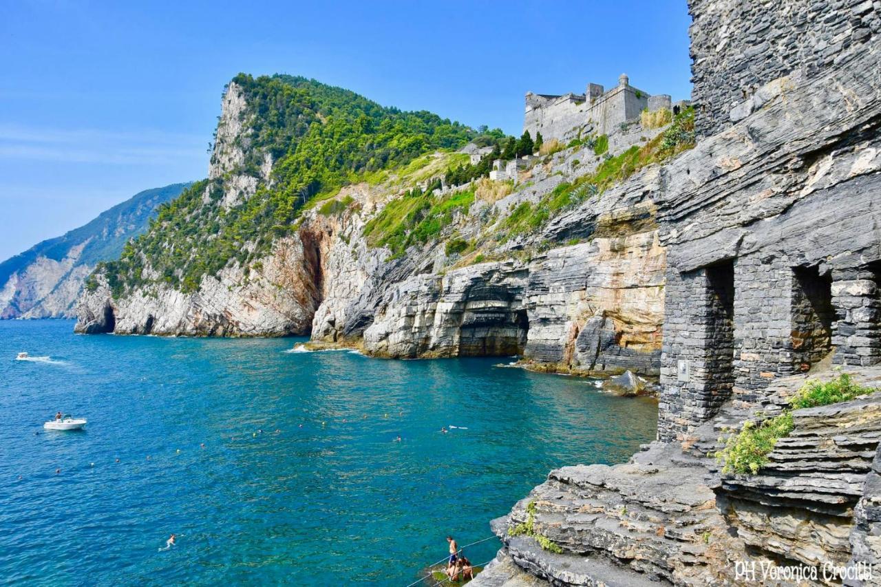 The One - Sun 'N Sea Rooms Λα Σπέτσια Εξωτερικό φωτογραφία